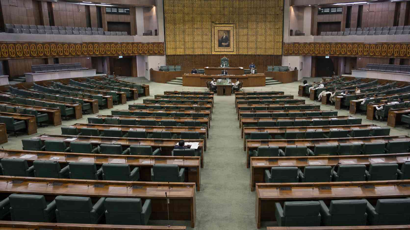 PPP National Assembly boycott leaves green parliamentary benches largely empty